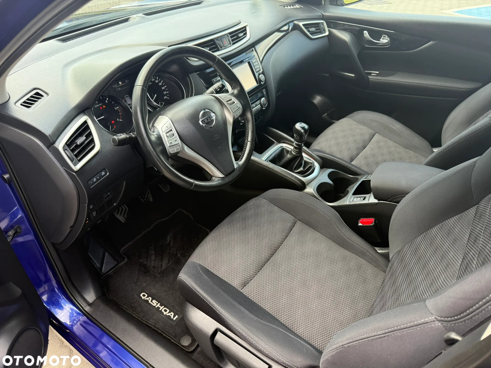 Nissan Qashqai 1.6 dCi Visia S&S - 23