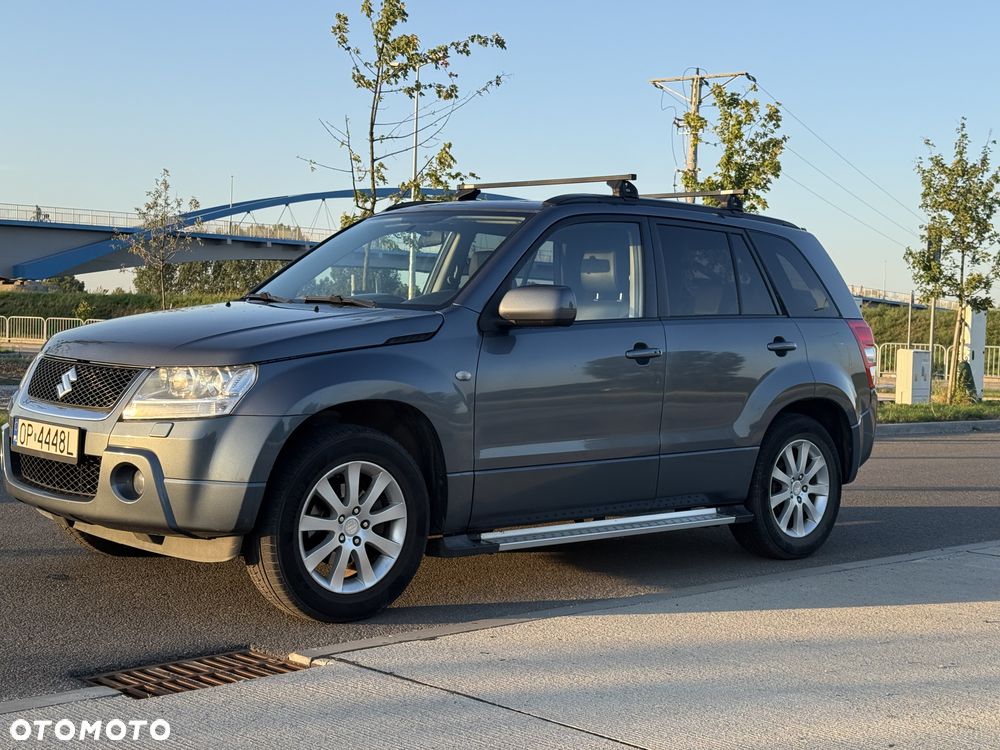 Suzuki Grand Vitara 2.0 De luxe - 7