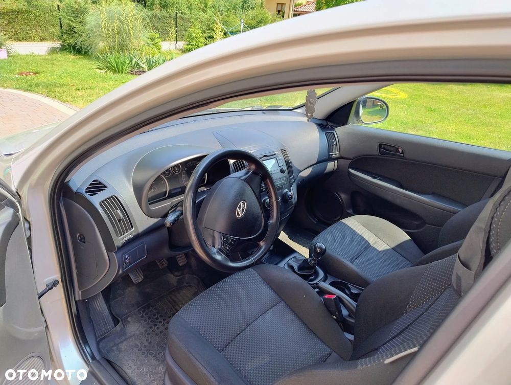 Hyundai i30 1.6 CRDi Classic - 6
