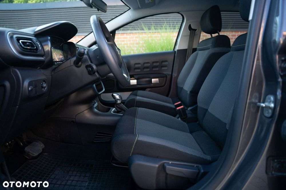 Citroën C3 1.2 PureTech Shine EAT6 - 11