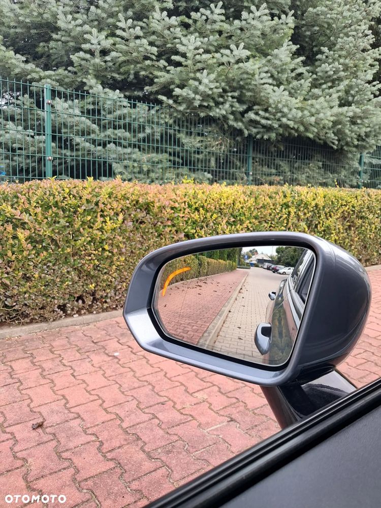 Volvo V60 D3 Drive-E Momentum - 25
