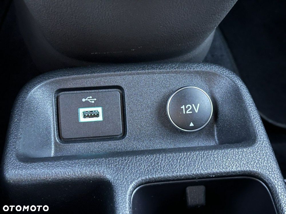 Ford Transit Connect - 30