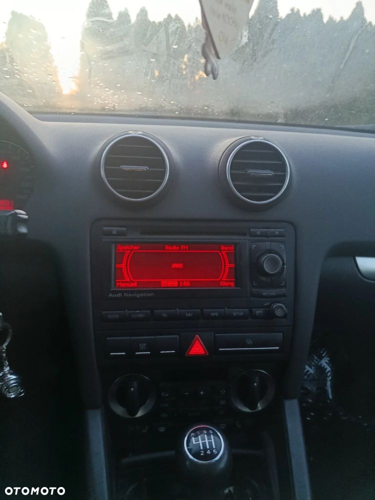 Audi A3 Sportback 2.0 TDI Ambiente - 5