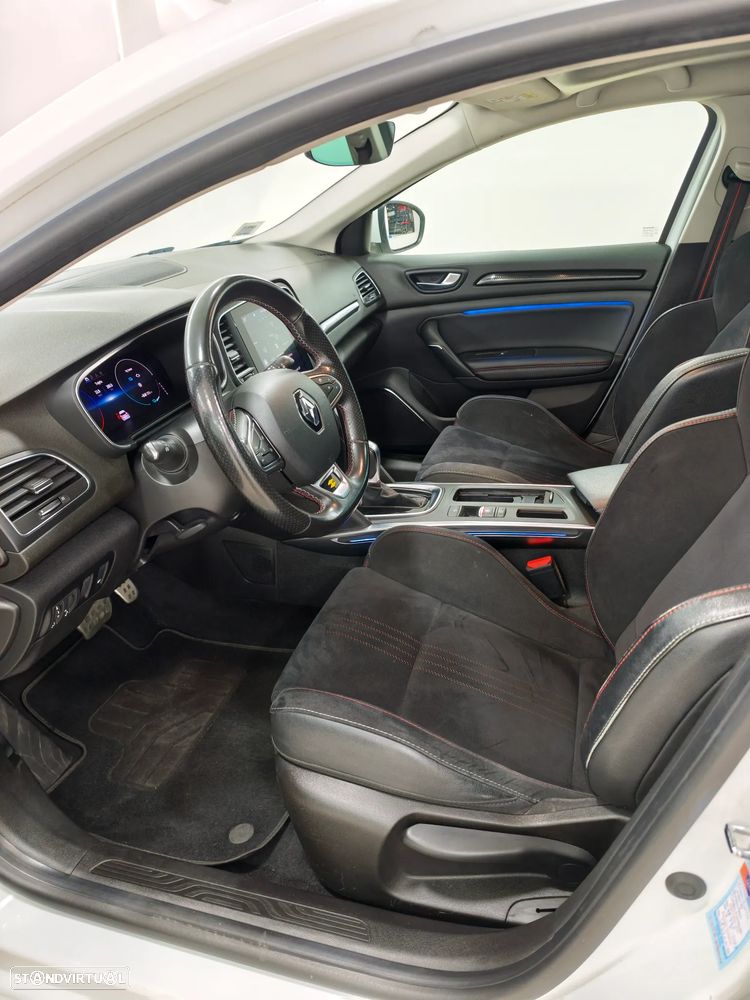 Renault Mégane Sport Tourer 1.6 E-Tech Plug-In Hybrid R.S. Line - 9