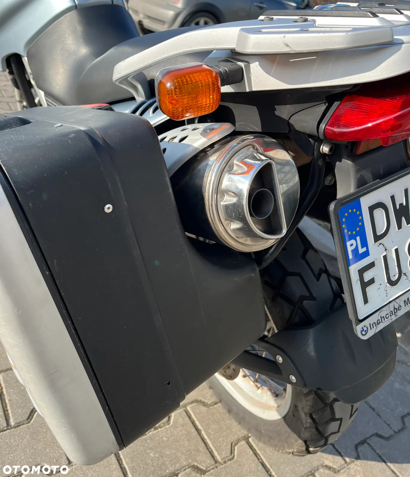 BMW F - 19