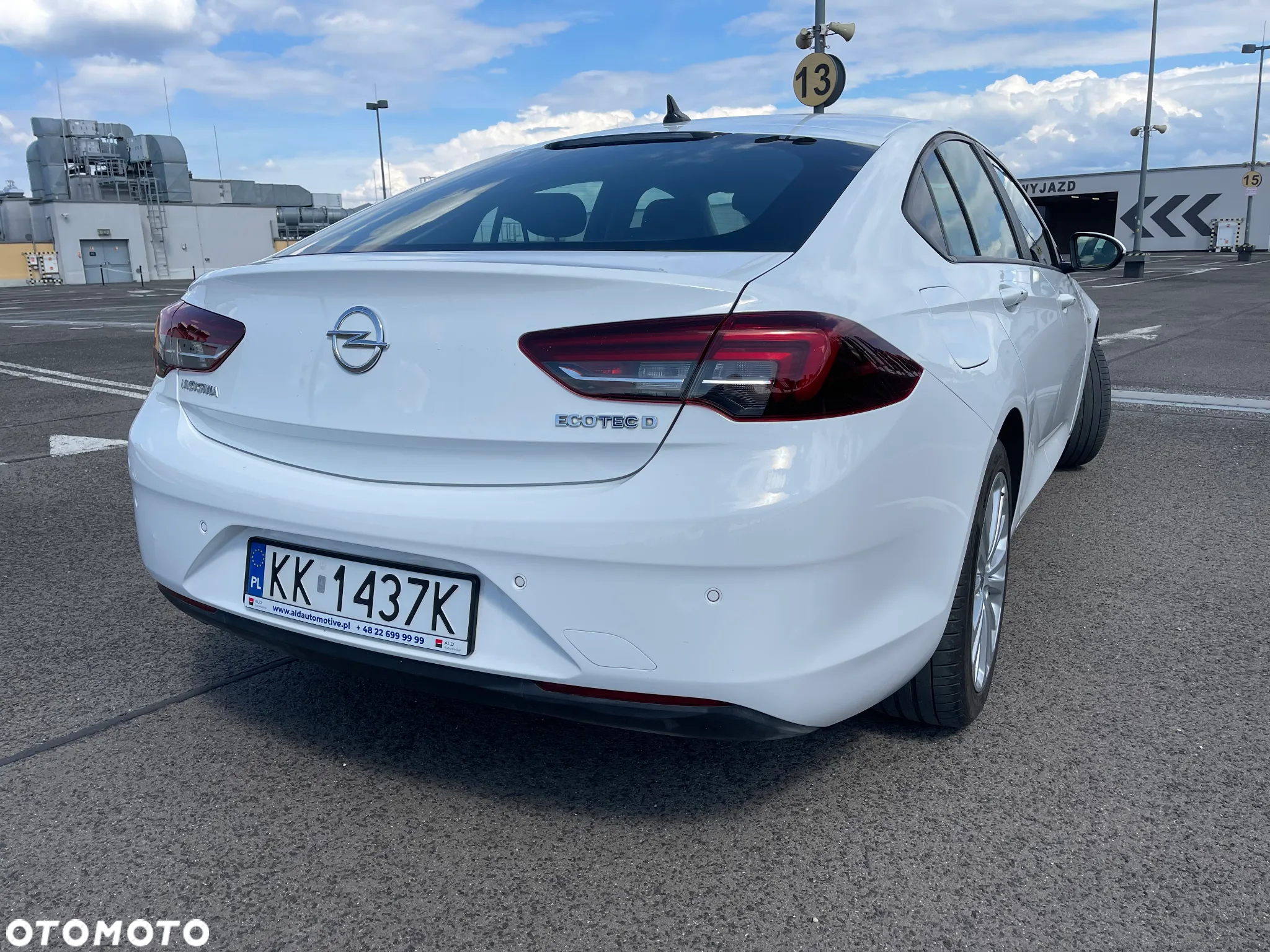 Opel Insignia 1.6 CDTI Enjoy S&S Eco - 6