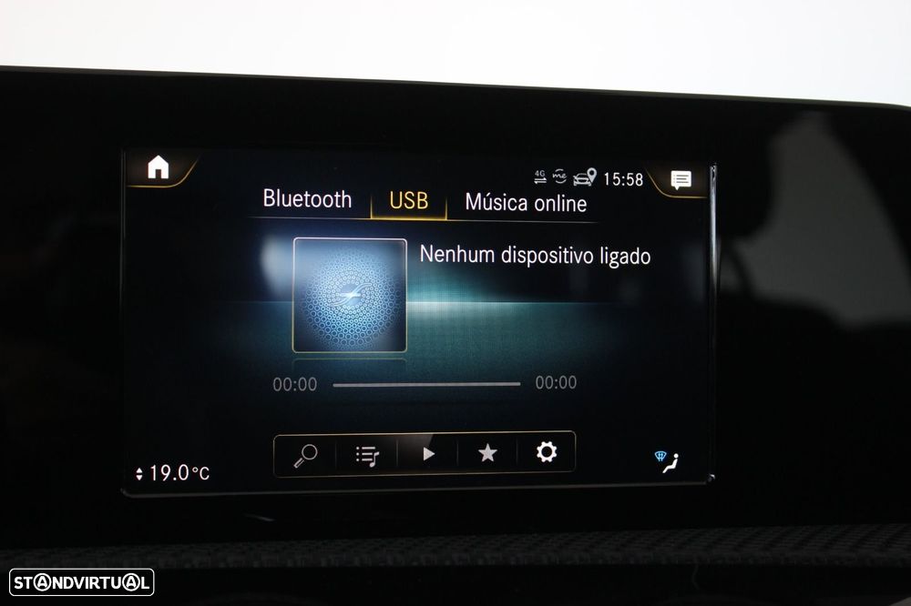 Mercedes-Benz CLA 180 d Shooting Brake Business Solutions Aut. - 23