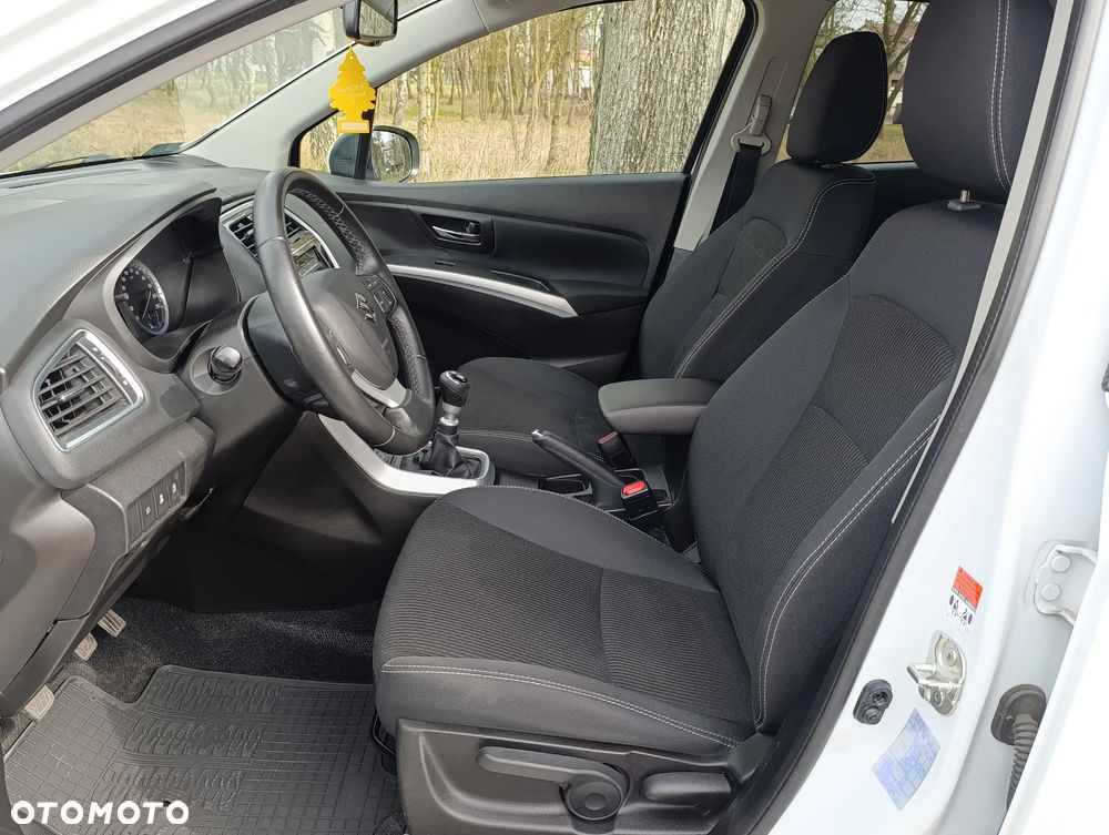 Suzuki SX4 S-Cross 1.4 T Premium - 5