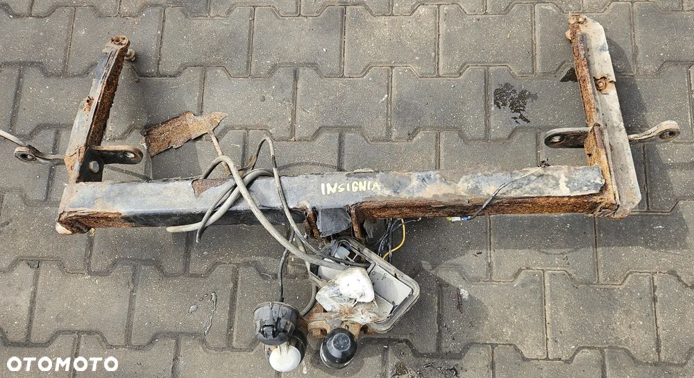 Opel Insignia I hak holowniczy - 7