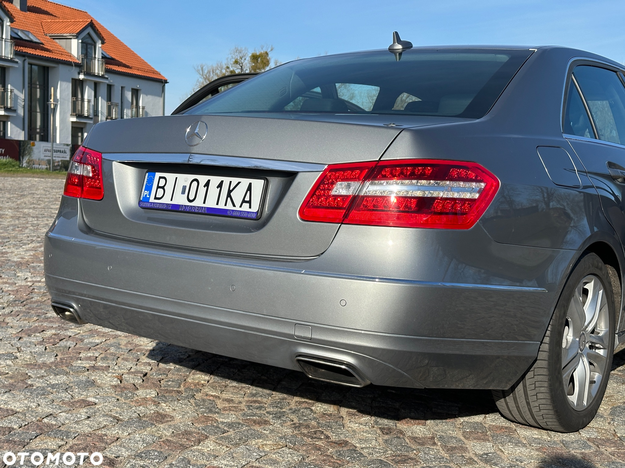 Mercedes-Benz Klasa E 200 BlueEFFICIENCY 7G-TRONIC Avantgarde - 31