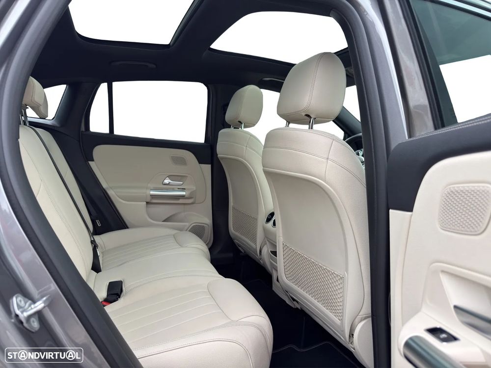Mercedes-Benz GLA 250 e Style - 17