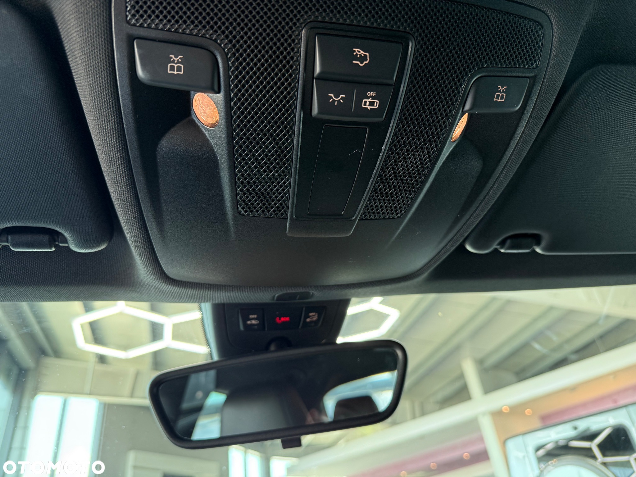 Mercedes-Benz CLA 250 4-Matic - 23