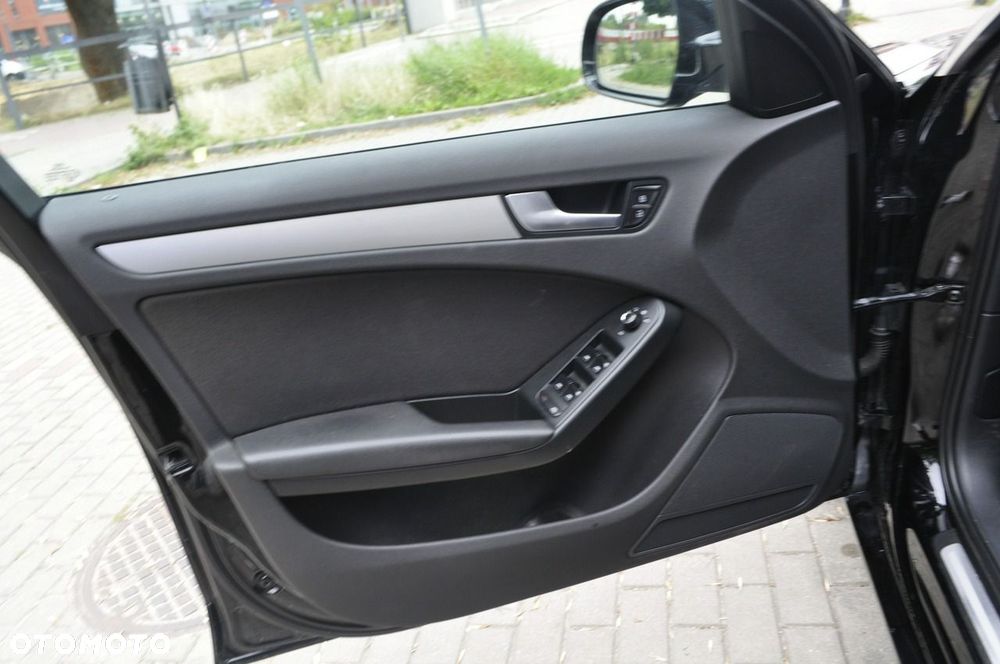 Audi A4 Avant - 7