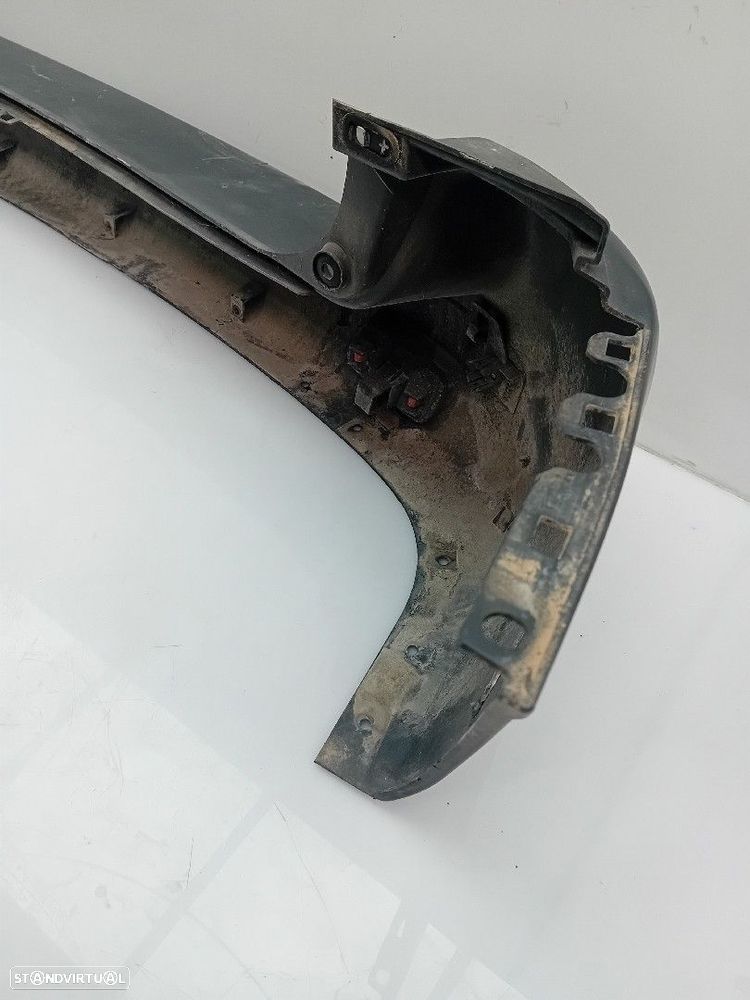 Pára-choques trás PEUGEOT Expert - 8