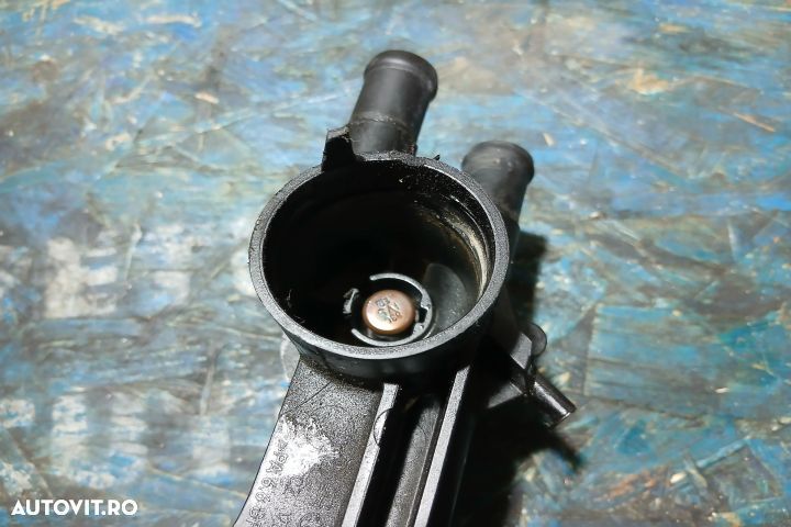Carcasa termostat 3C121121D 03C121118D 03C121025AC 03C121111T 3C12112 - 4