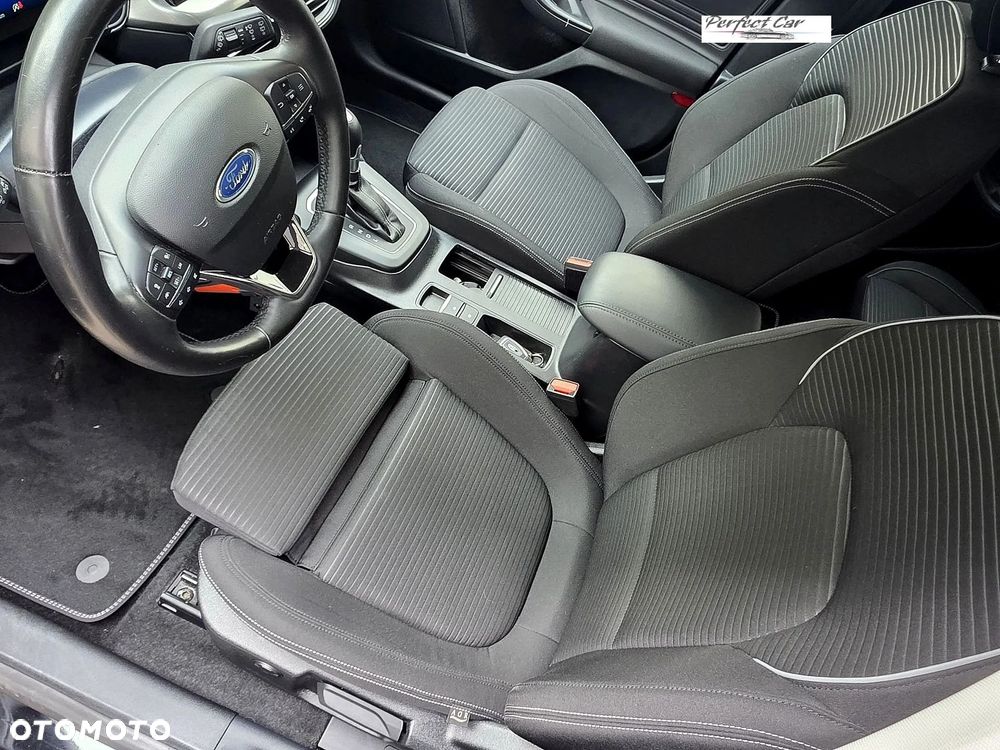 Ford Focus SW 1.0 EcoBoost Hybrid TITANIUM X - 8