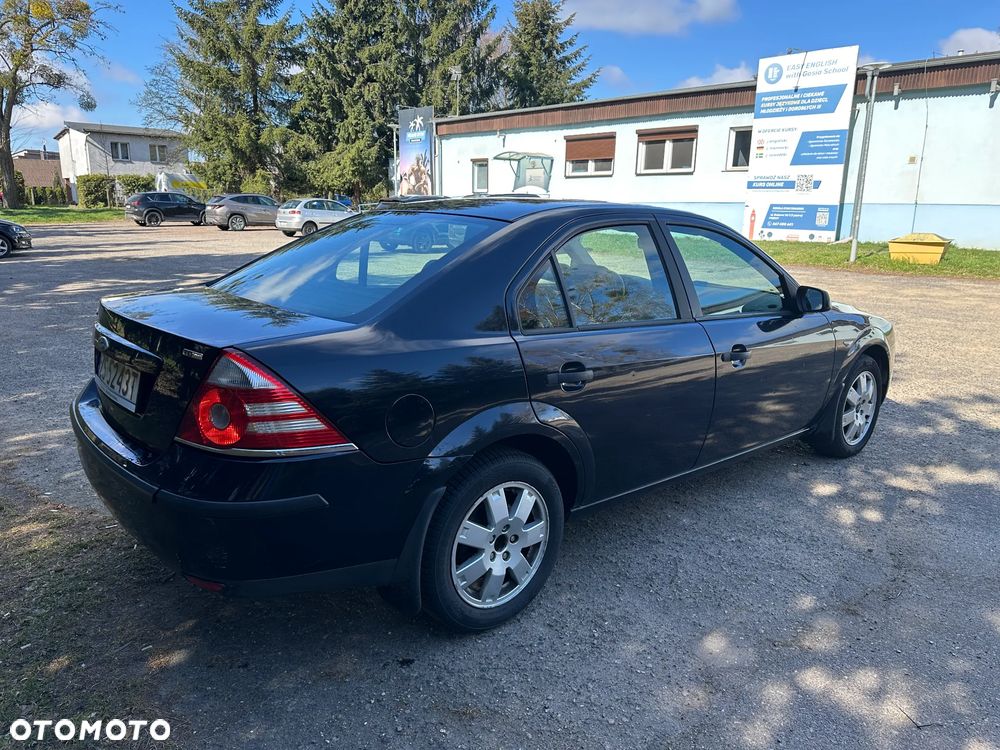 Ford Mondeo 2.0 TDCi Ghia - 4