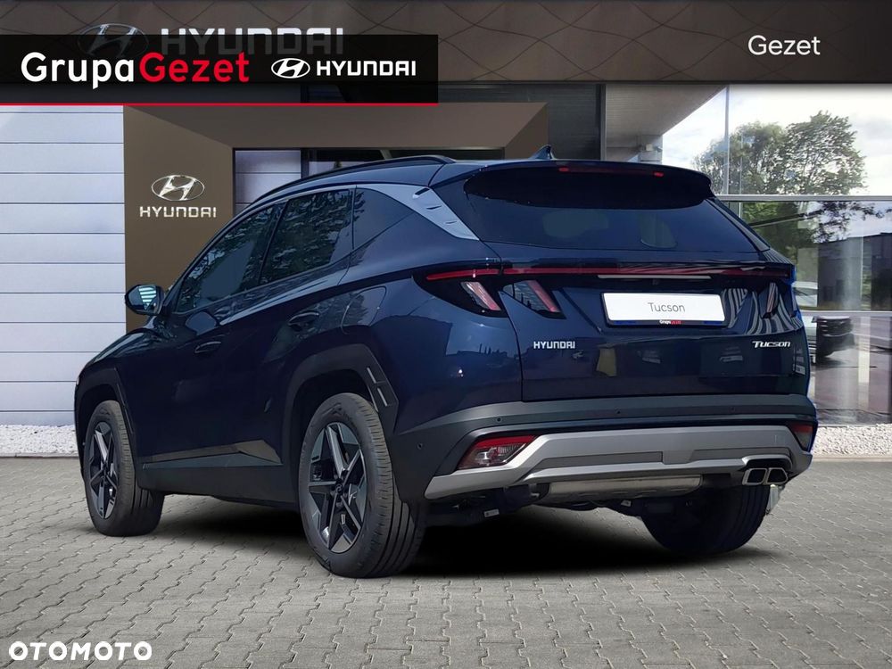 Hyundai Tucson - 2