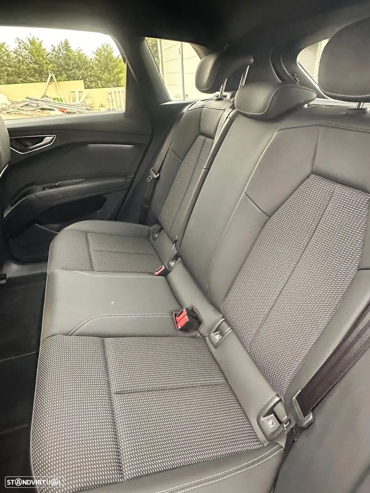 Audi Q4 e-tron 45 82 kWh SE Business - 10