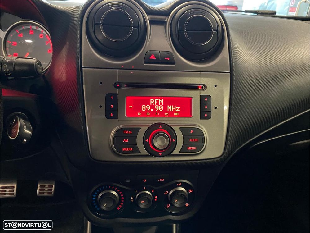 Alfa Romeo MiTo 1.4 MultiAir Distinctive - 19