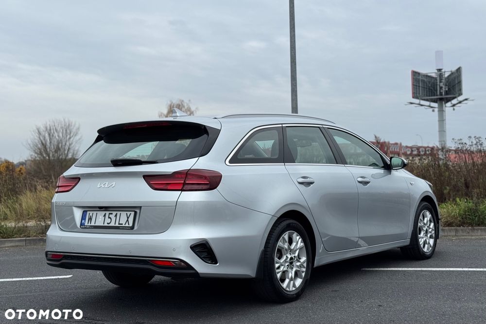 Kia Ceed 1.5 T-GDI M - 23