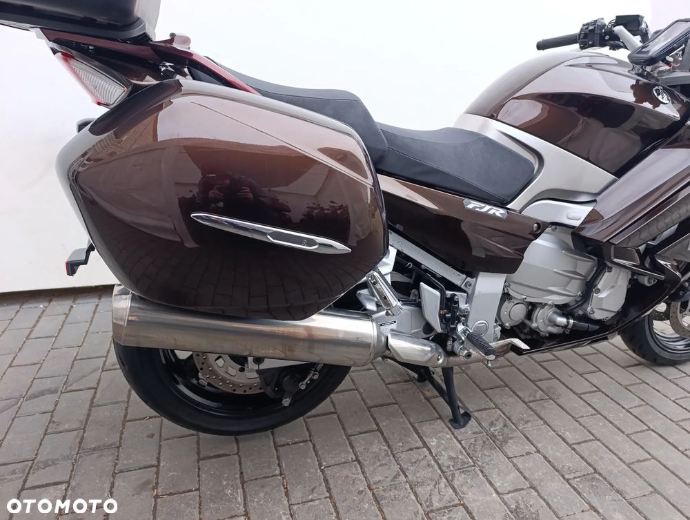 Yamaha FJR - 22
