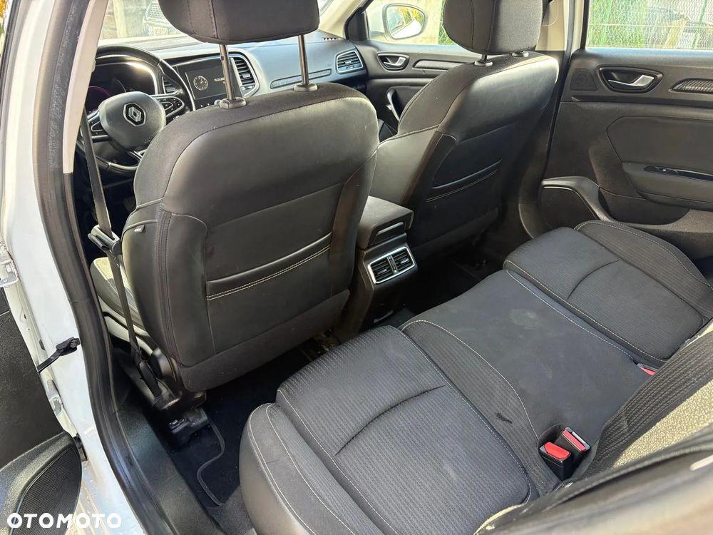 Renault Megane 1.5 Blue dCi Intens - 18