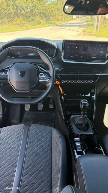 Peugeot 2008 1.2 PureTech Allure Pack - 6