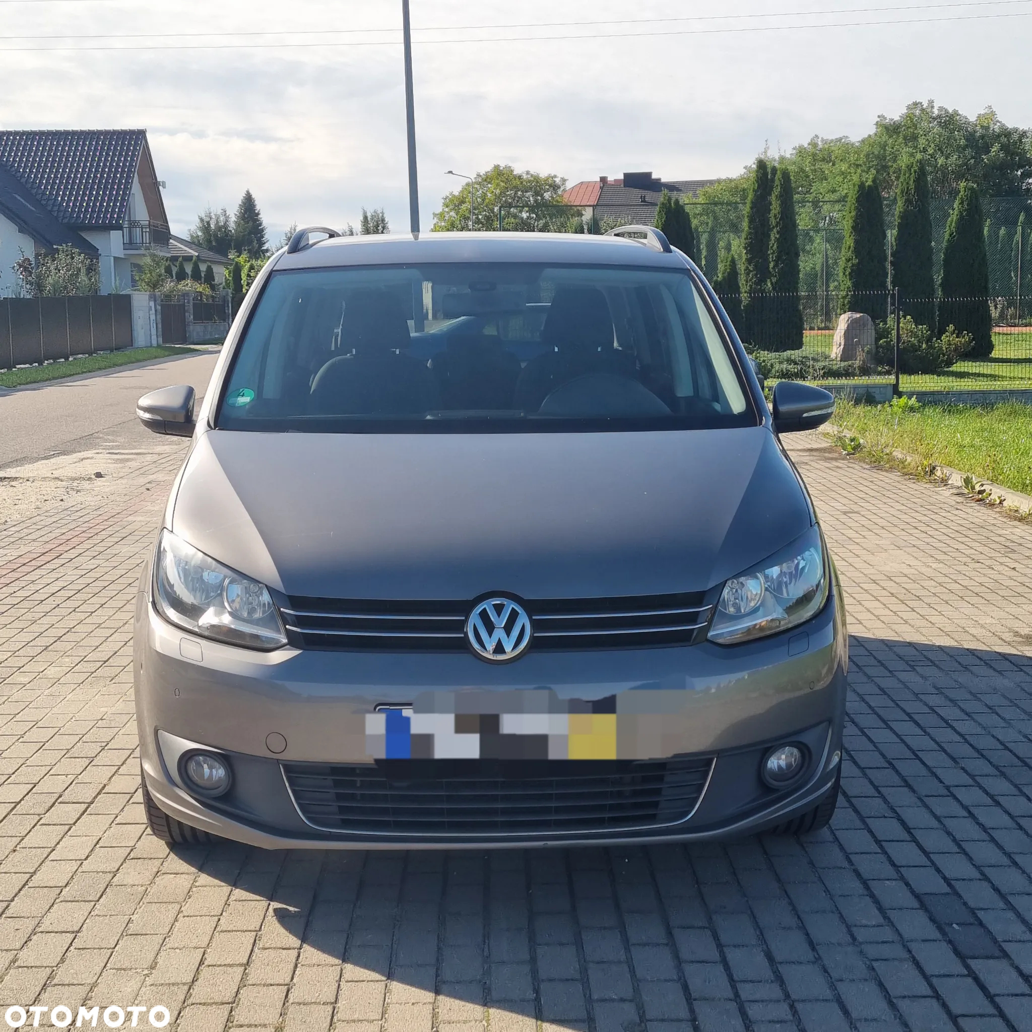 Volkswagen Touran 1.6 TDI DPF BlueMot Trendline - 2