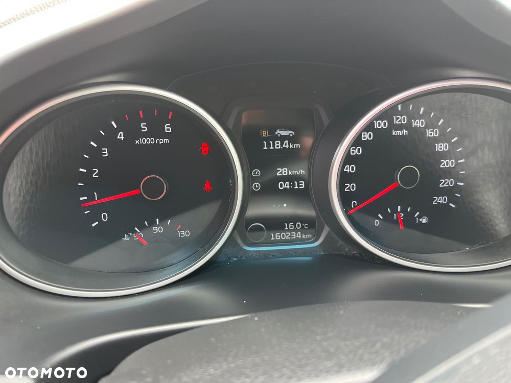 Kia Sportage 2.0 CRDI 4WD Fifa World Cup Edition - 8
