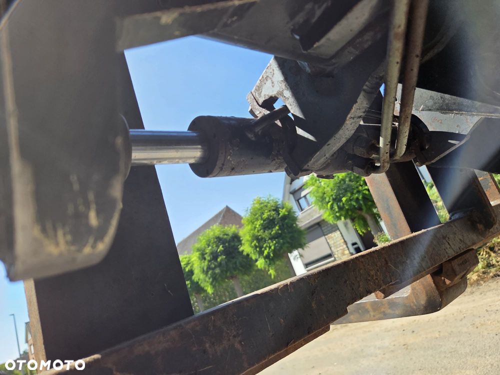 New Holland LM 5060 - 2