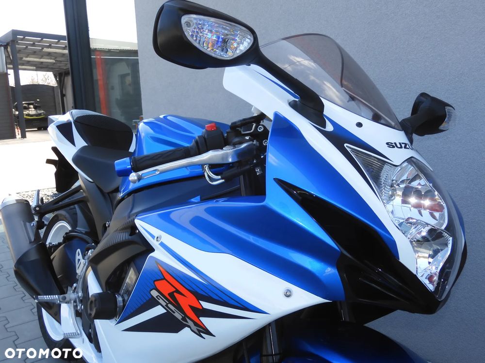 Suzuki GSX-R - 18