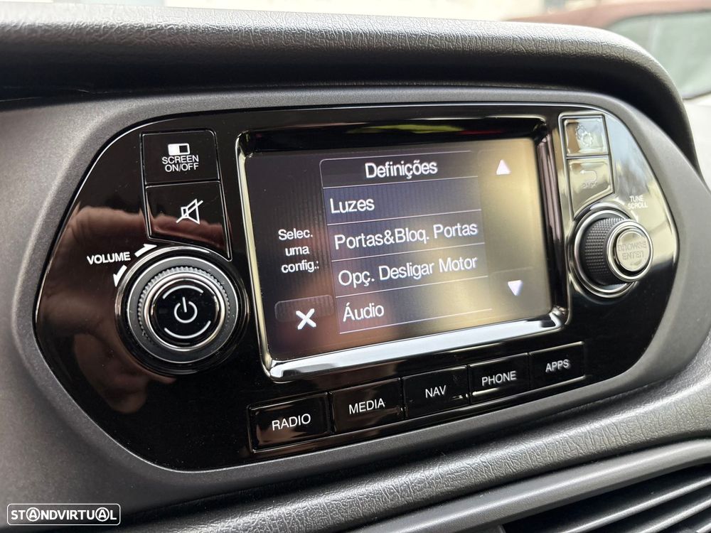 Fiat Tipo 1.3 M-Jet Lounge Tech J17 - 25