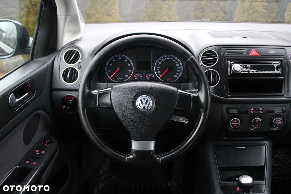 Volkswagen Golf Plus 1.6 Edition - 26