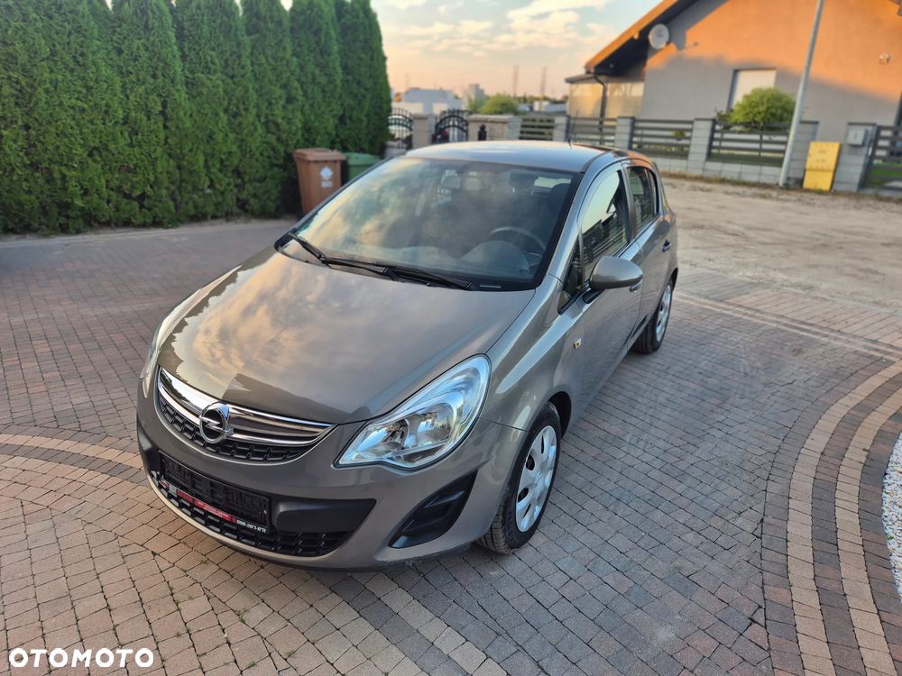 Opel Corsa 1.2 16V Essentia - 6