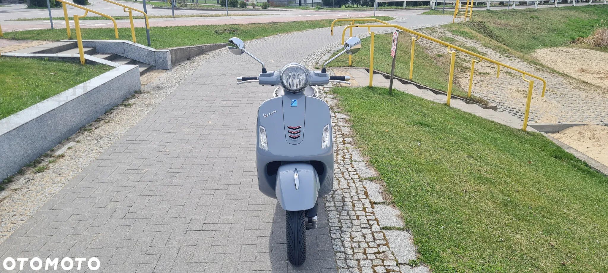 Vespa GTS - 1
