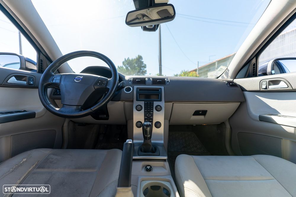 Volvo S40 1.6 D Nível 2 - 12