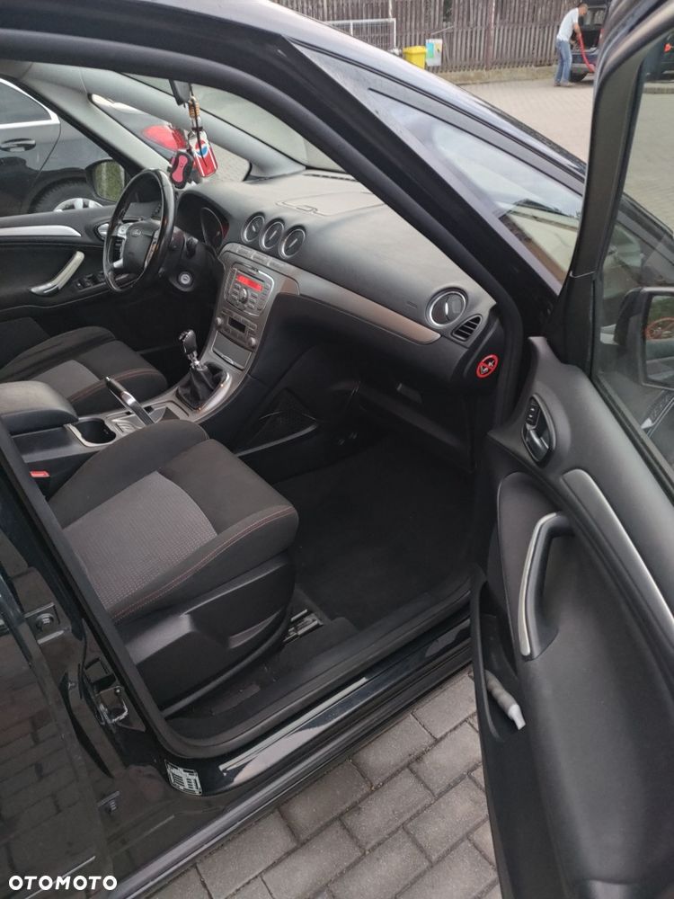 Ford S-Max - 6