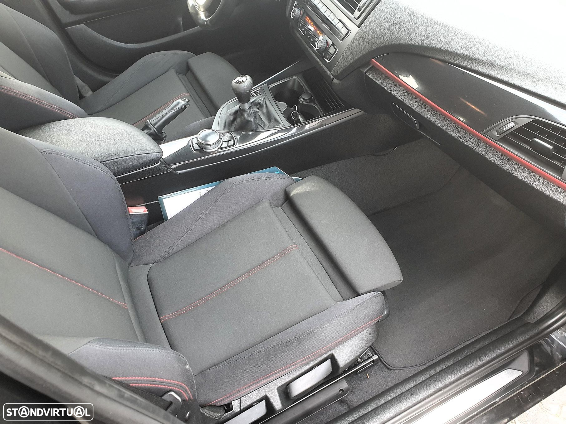 BMW 116 d EfficientDynamics Edition Sport Line - 32