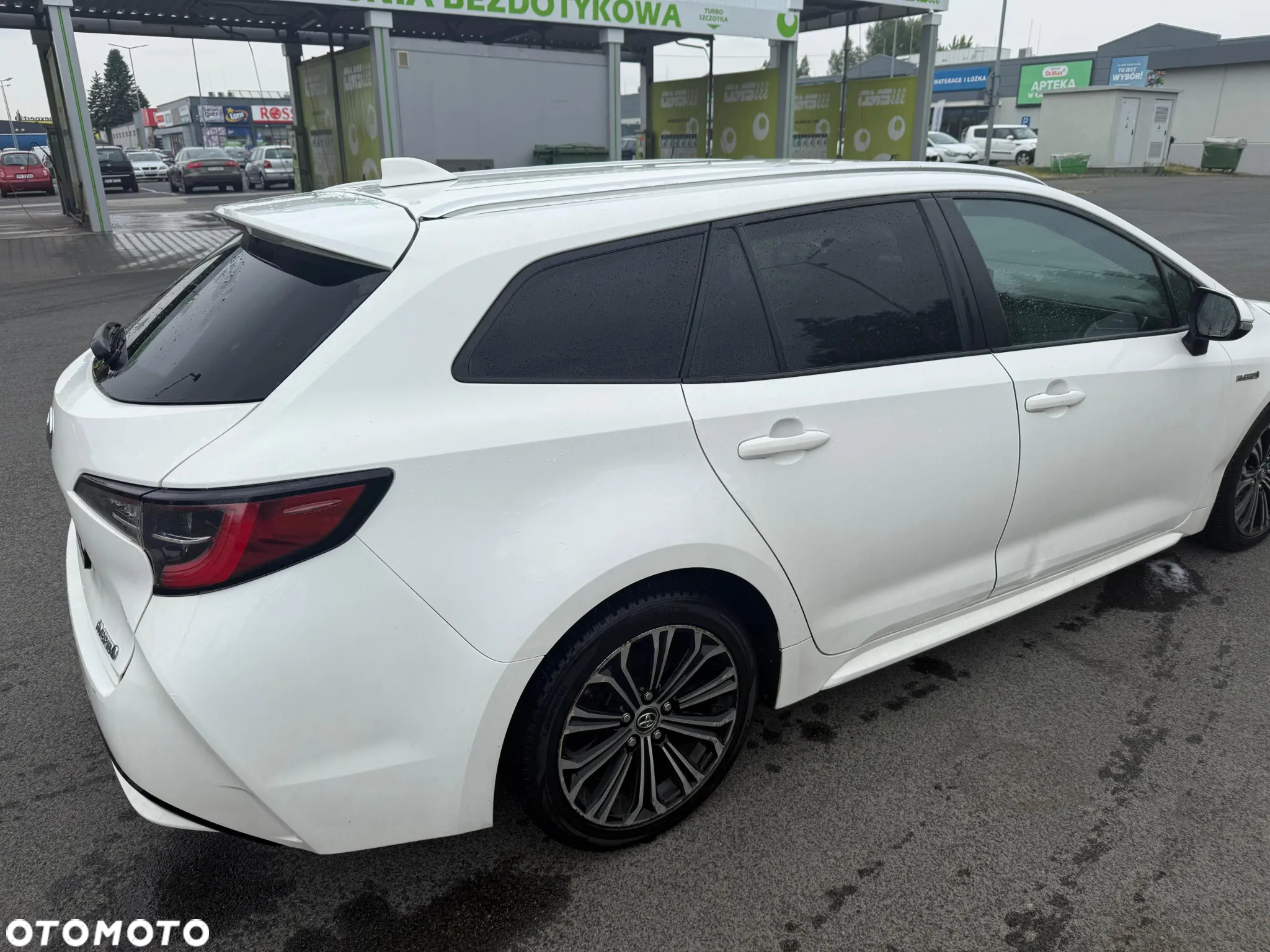 Toyota Corolla 1.8 Hybrid Comfort - 3
