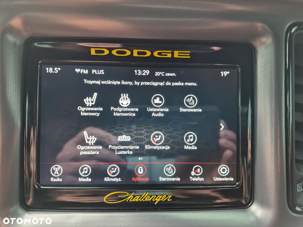 Dodge Challenger - 28