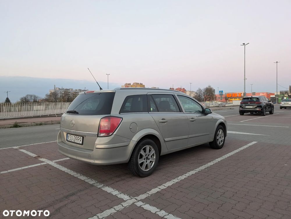 Opel Astra 1.8 Enjoy - 4