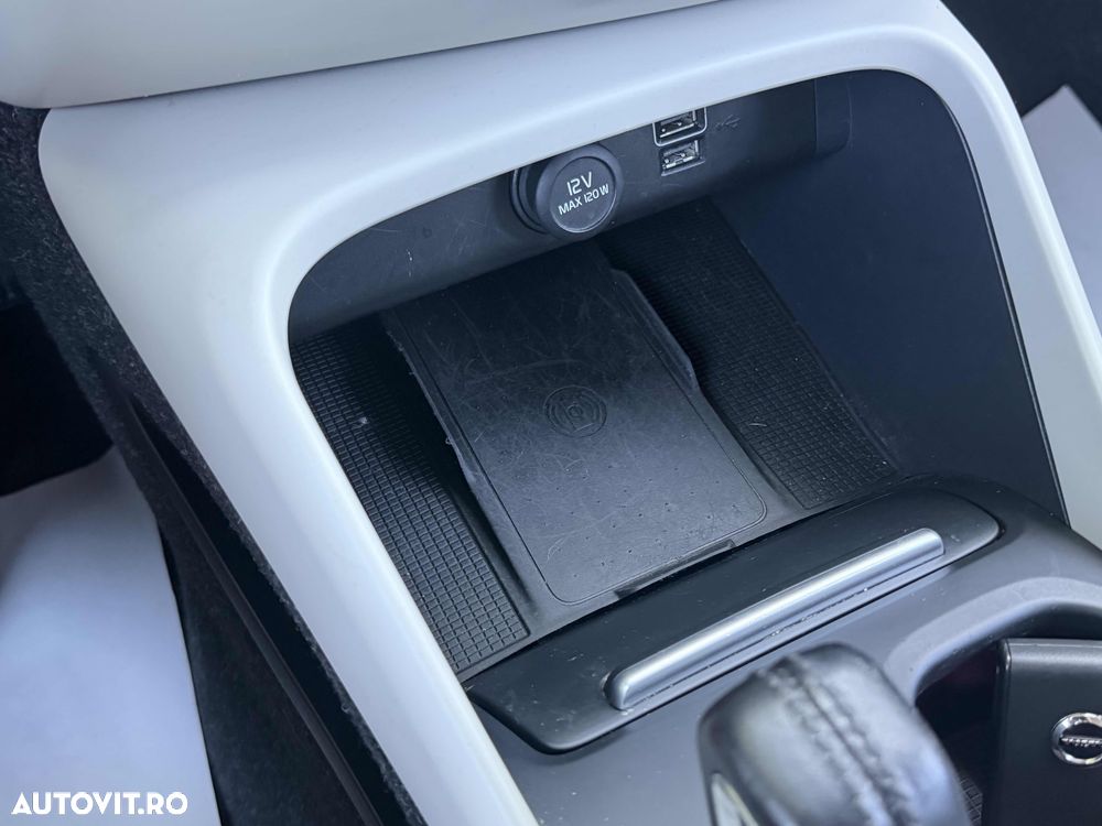 Volvo XC 40 D3 Momentum Pro - 19