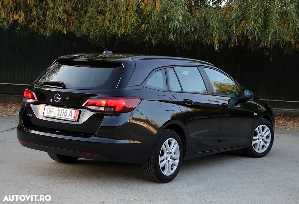 Opel Astra 1.5 D Start/Stop Business Elegance - 4