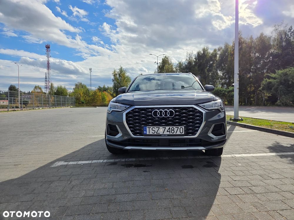 Audi Q3 2020 photo 2