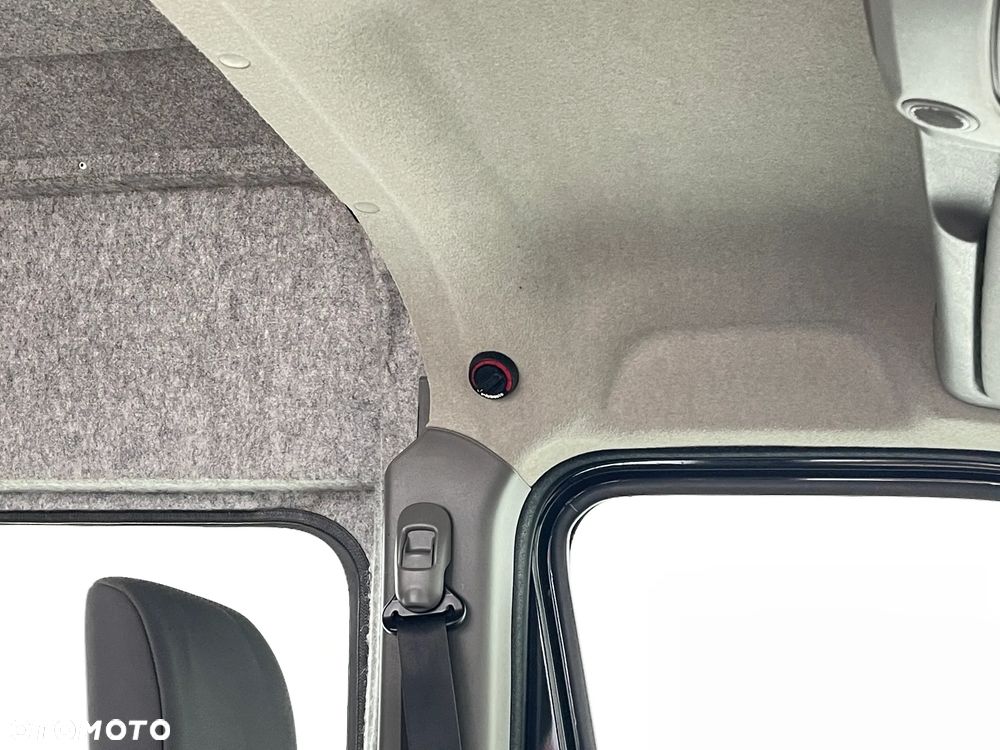 Renault Master Brygadówka Doka L2H2 - 31