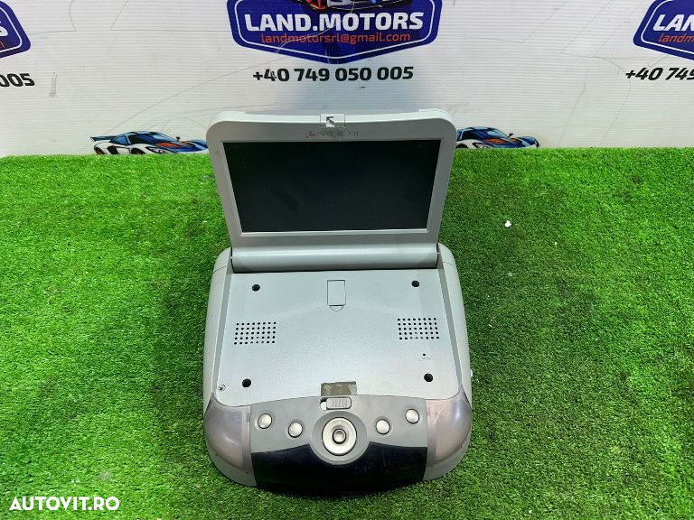 Display interactiv suspendat tavan vst mitsubishi outlander 2 2009 - 2