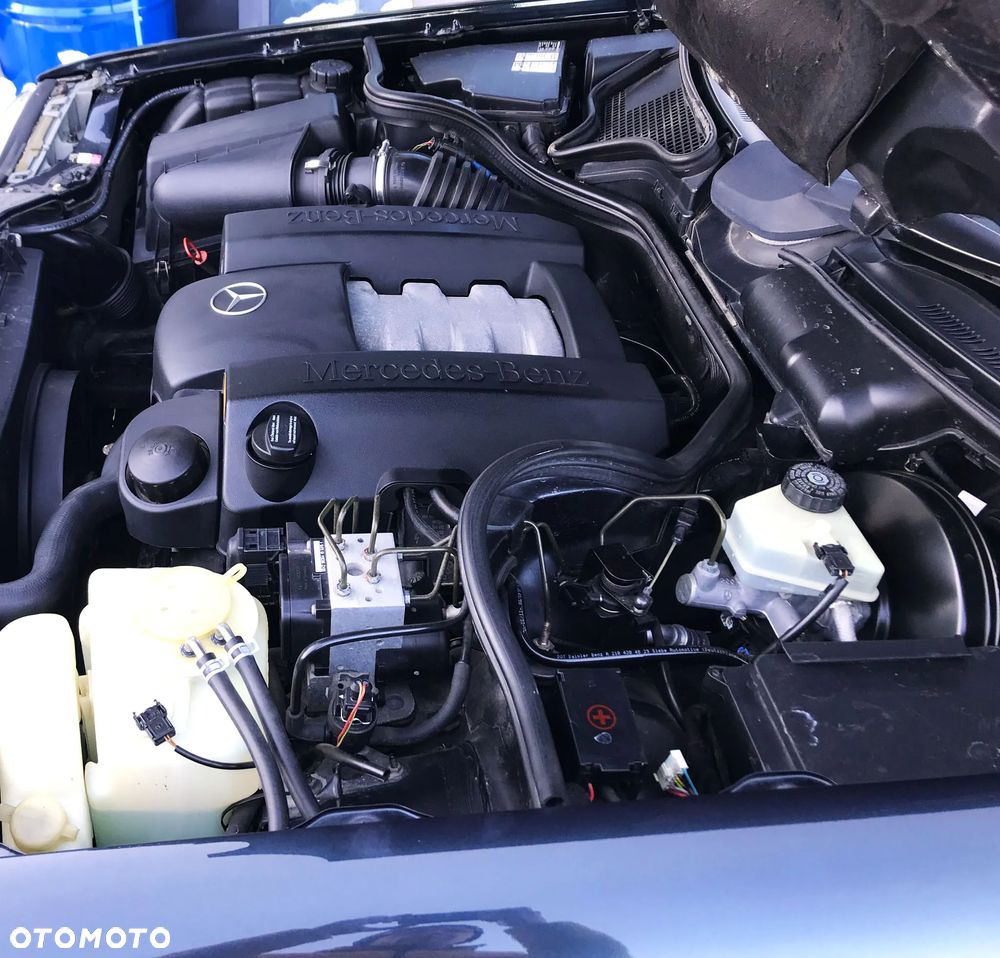 Mercedes-Benz Klasa E - 12