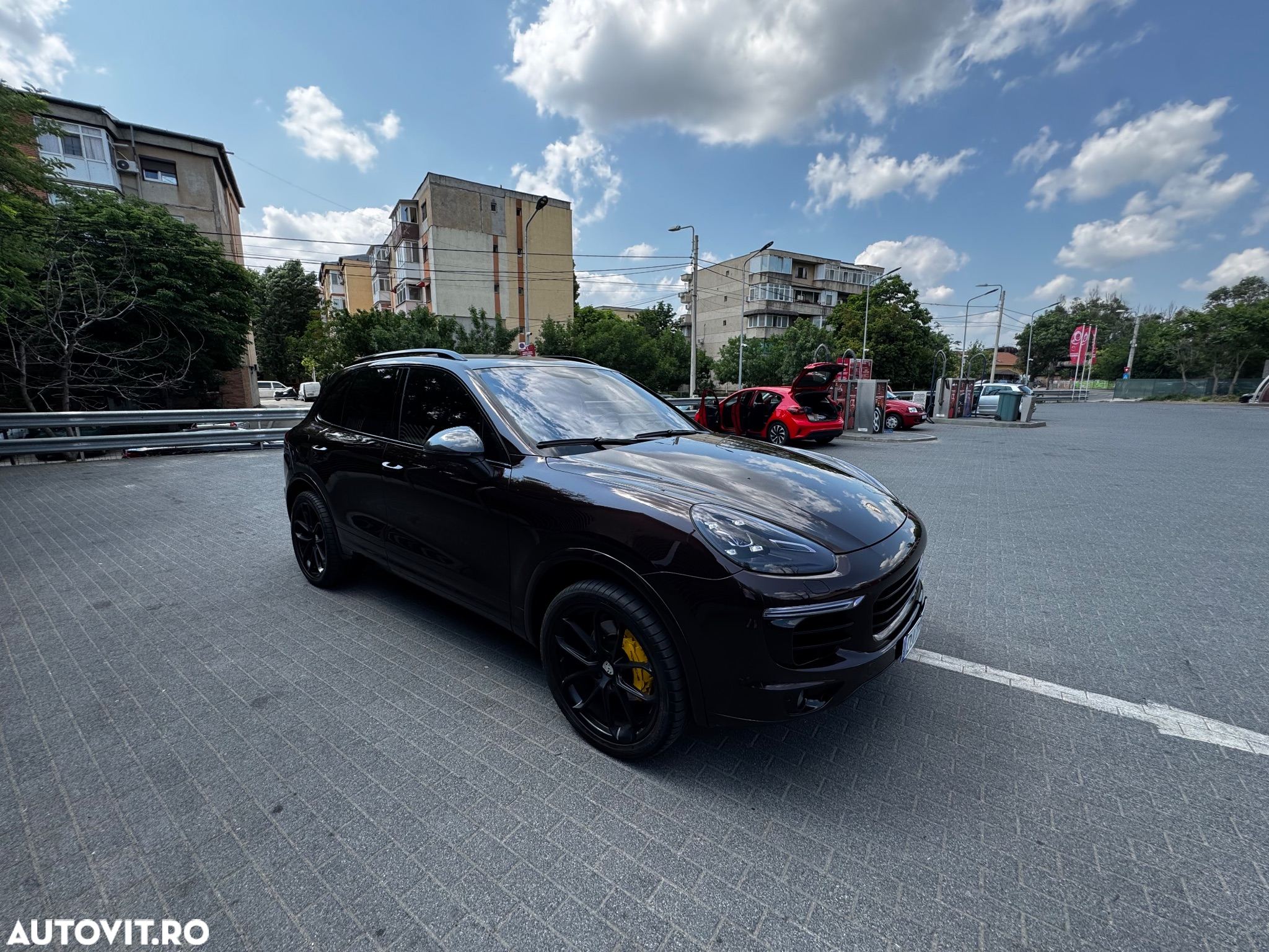 Porsche Cayenne 3.0 L - 8
