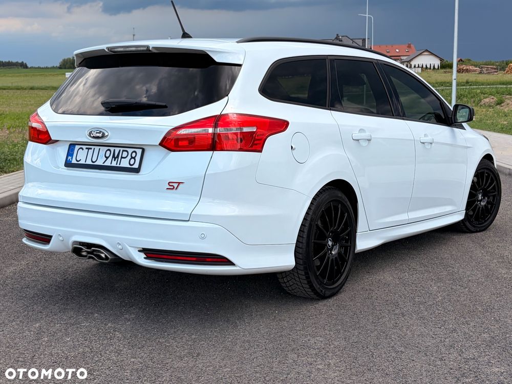 Ford Focus - 4